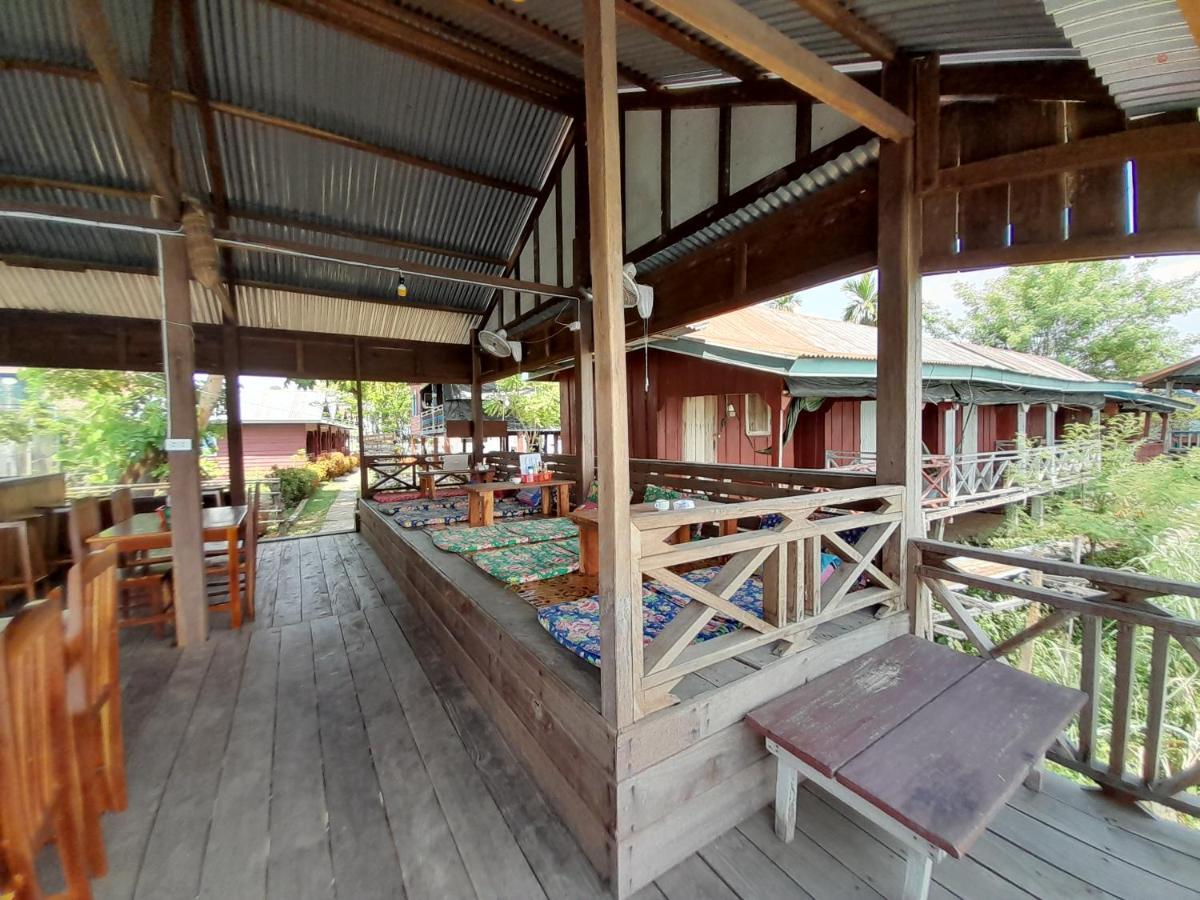 Vixay Guest House Sunset View Dondet Ban Donsom Tai Exterior photo